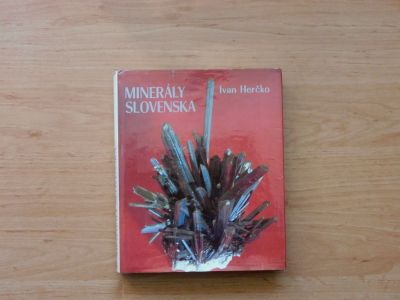 Minerály Slovenska - I.Herčko, 1984
